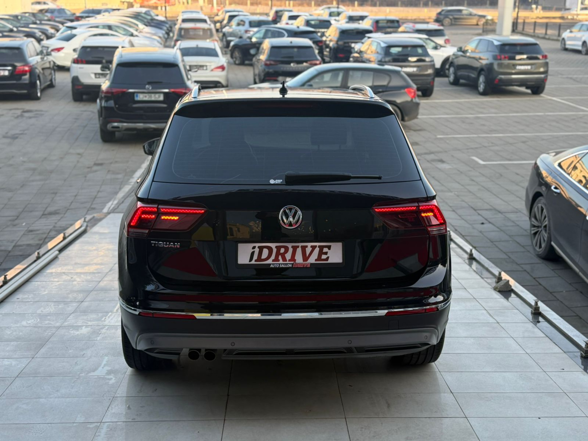 VW TIGUAN