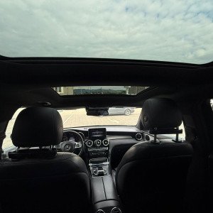 MERCEDES-BENZ GLC 220D