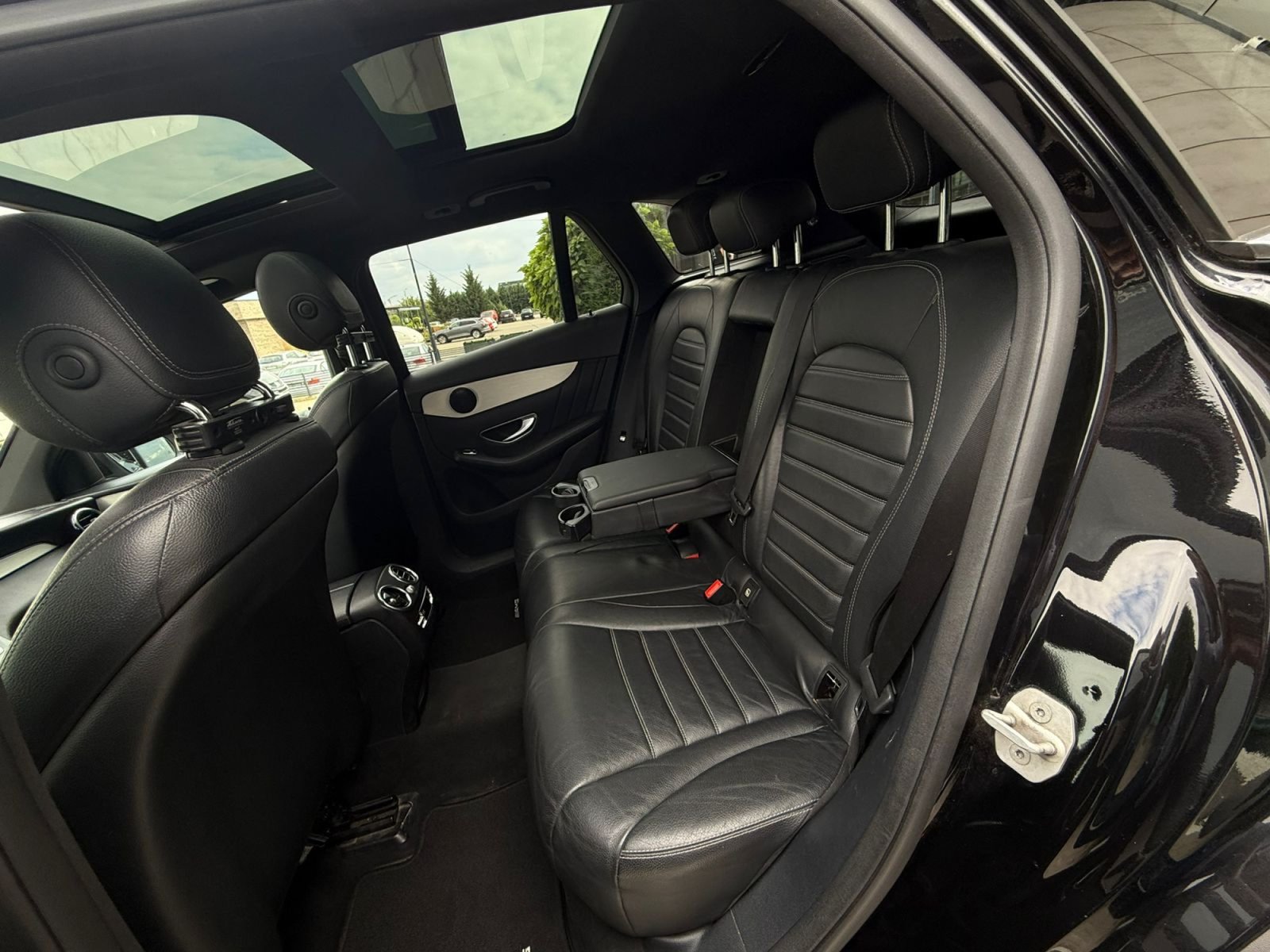 MERCEDES-BENZ GLC 220D