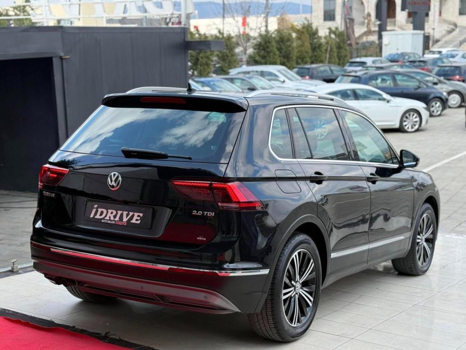 VW TIGUAN