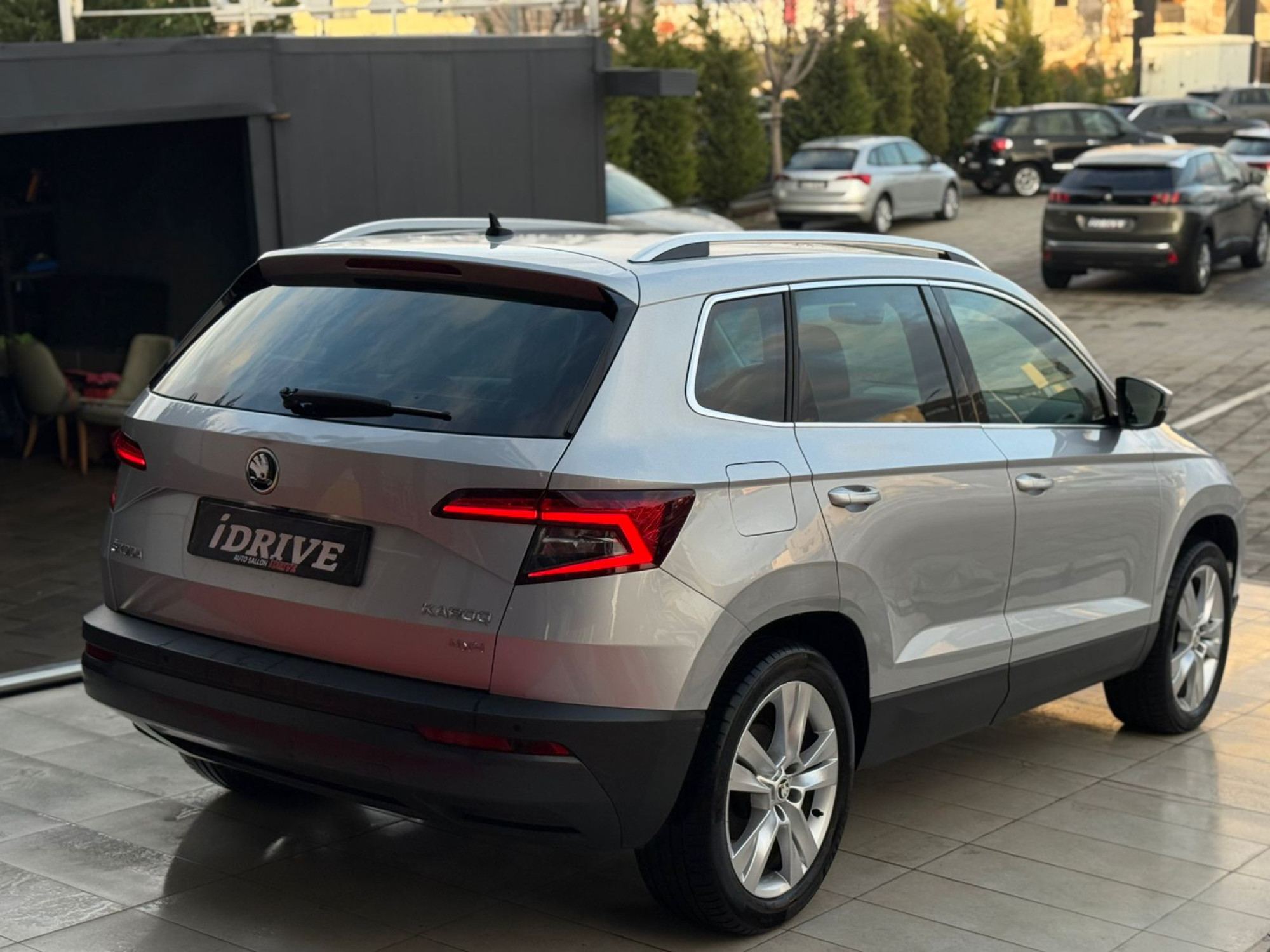 SKODA KAROQ