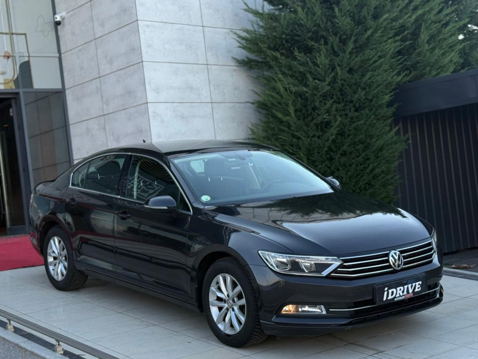 VW PASSAT