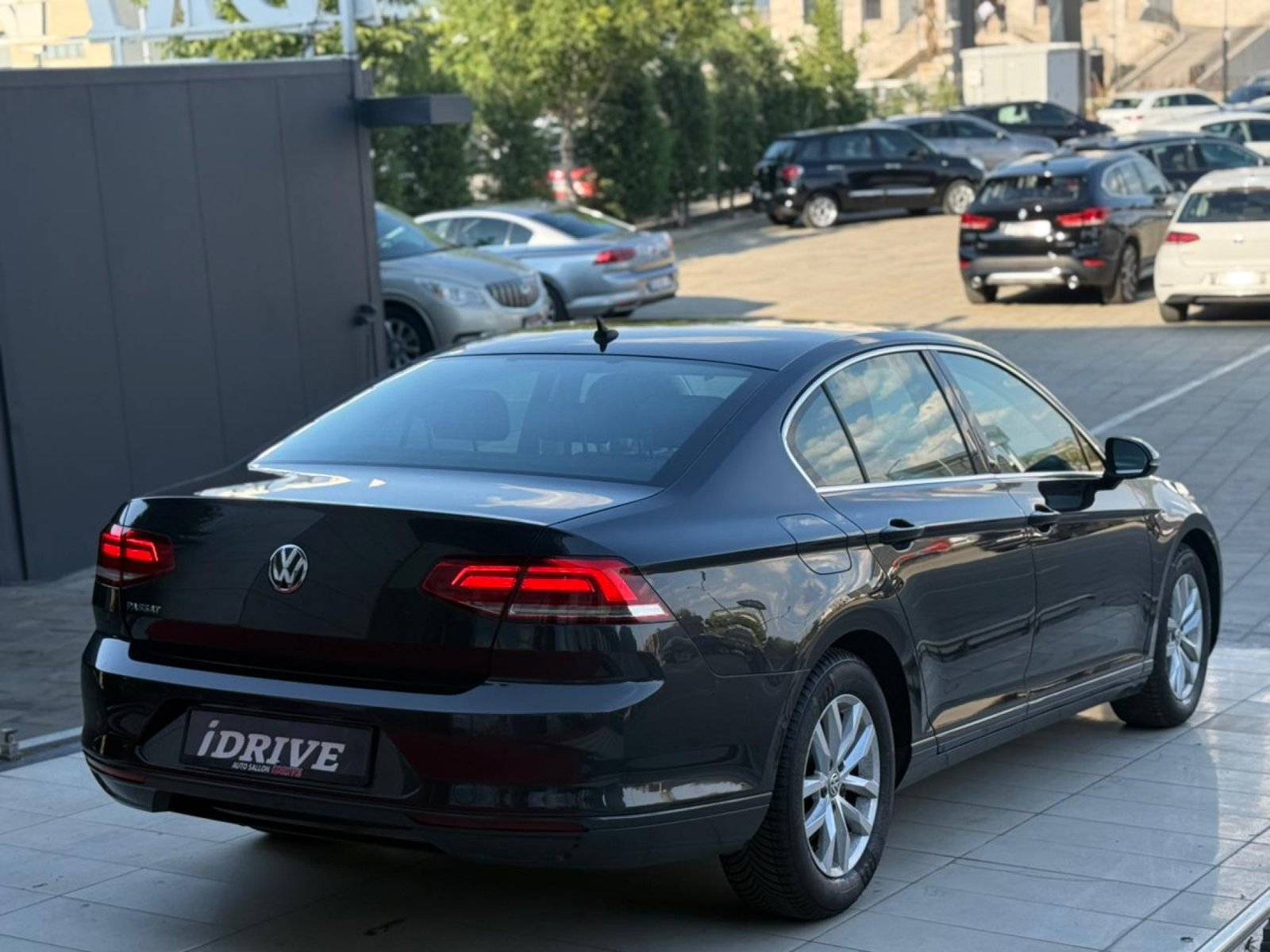 VW PASSAT