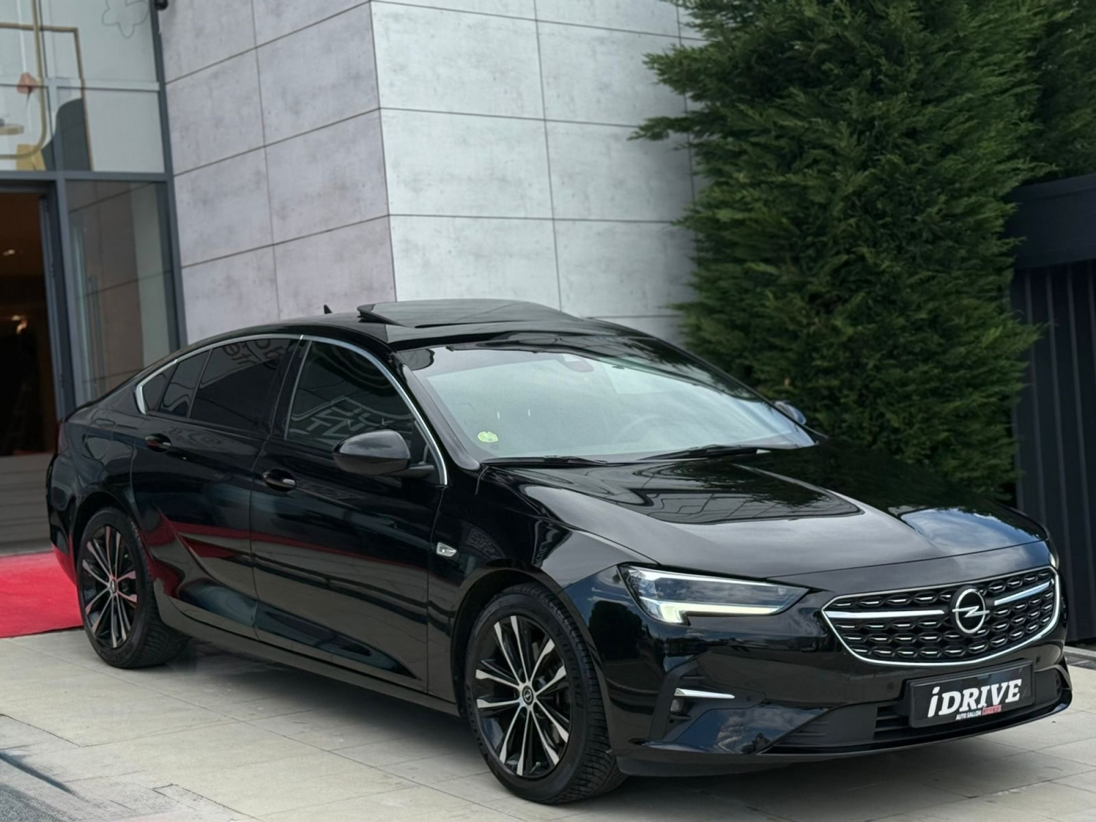OPEL INSIGNIA