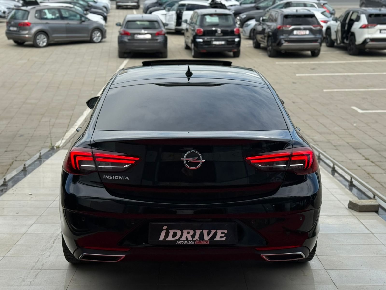 OPEL INSIGNIA