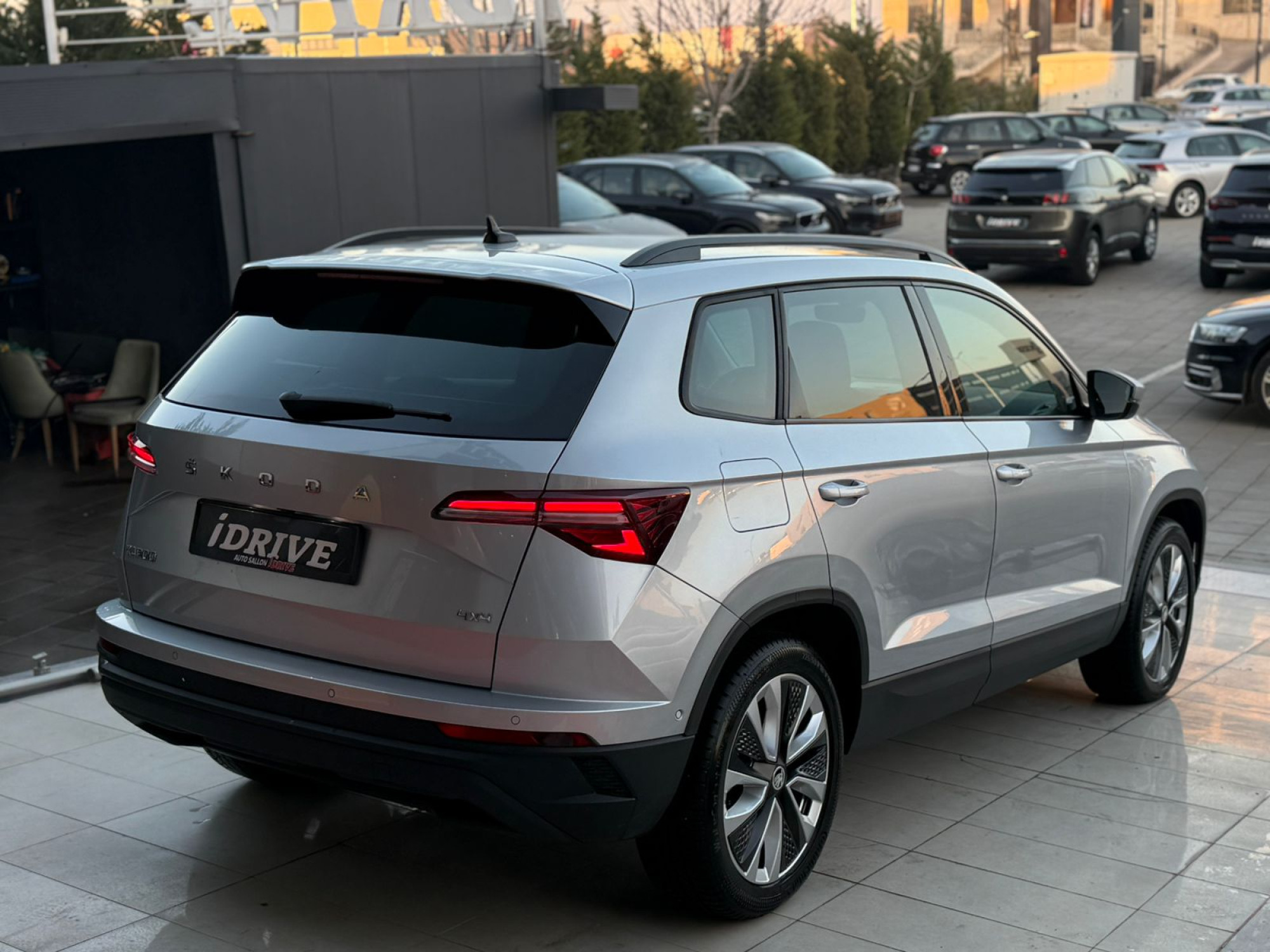 SKODA KAROQ