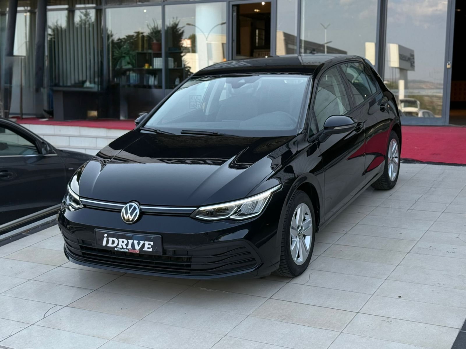 VW GOLF VIII 