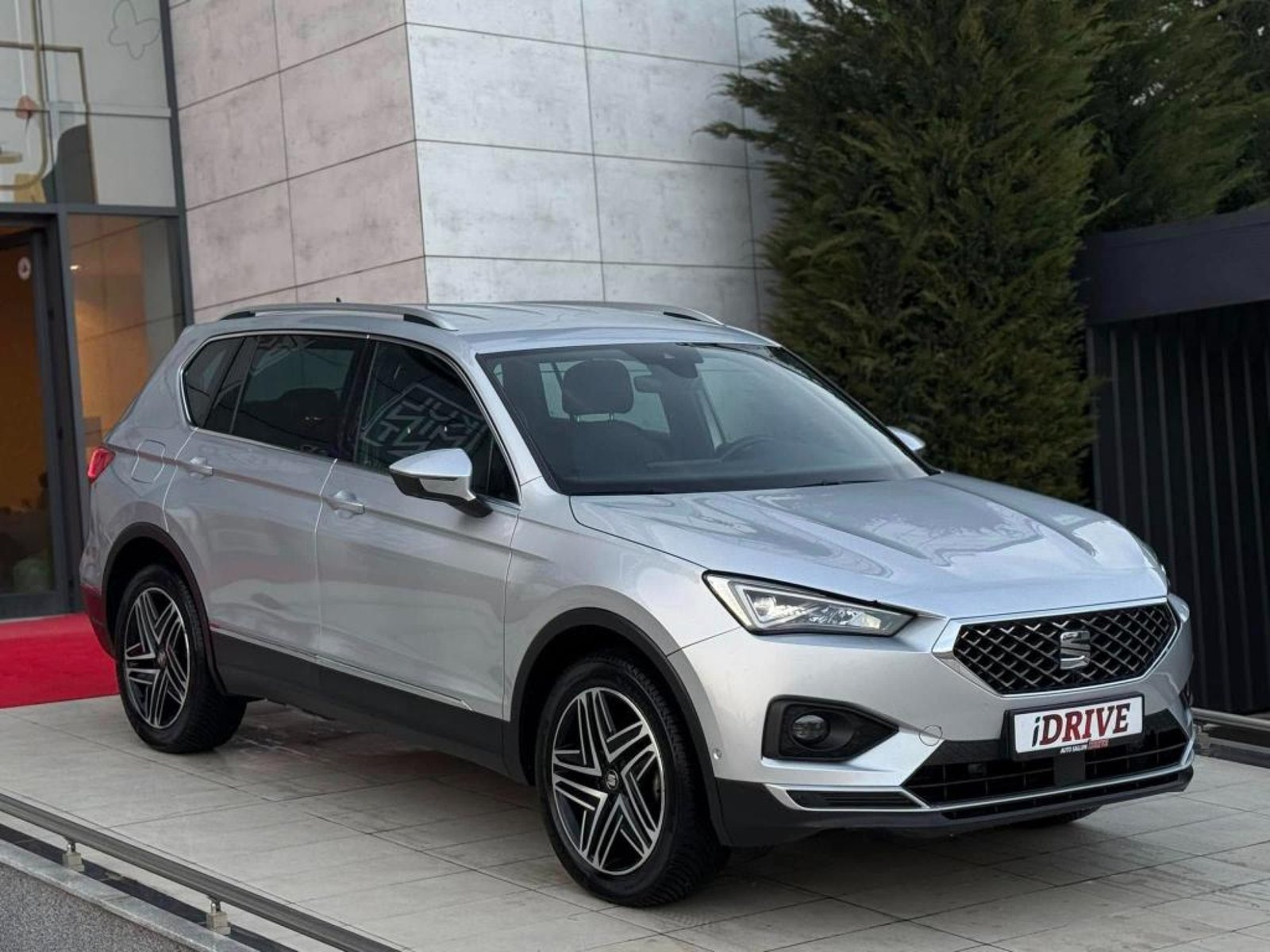 SEAT TARRACO