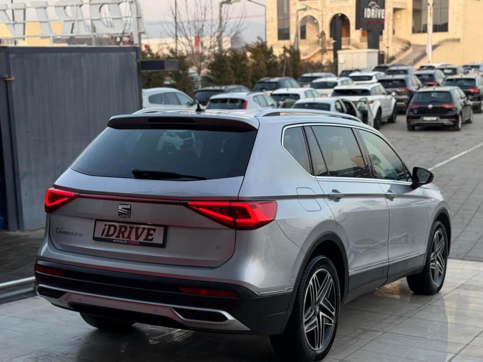 SEAT TARRACO